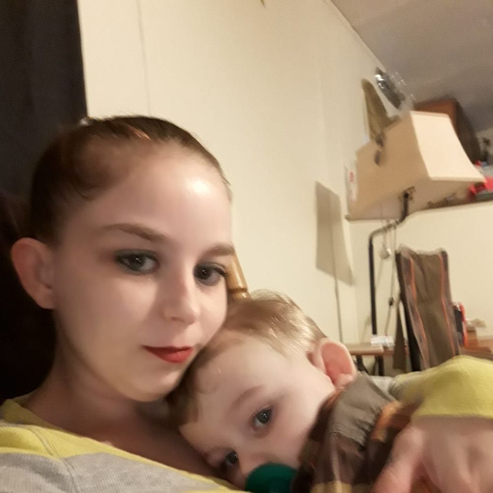 Meet your Posher, Alexis